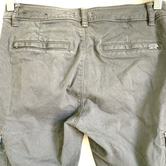 ARITZIA | TNA BLACK/GRAY CARGO PANTS - Picture 5 of 8